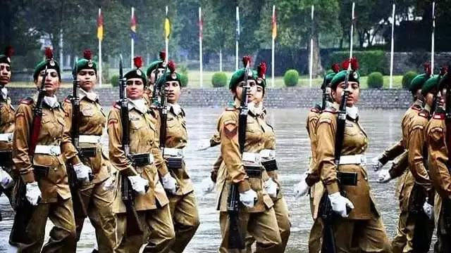 Lady Cadet Course LCC Army Education Corps - English